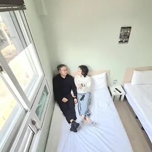 Tommy Guest house